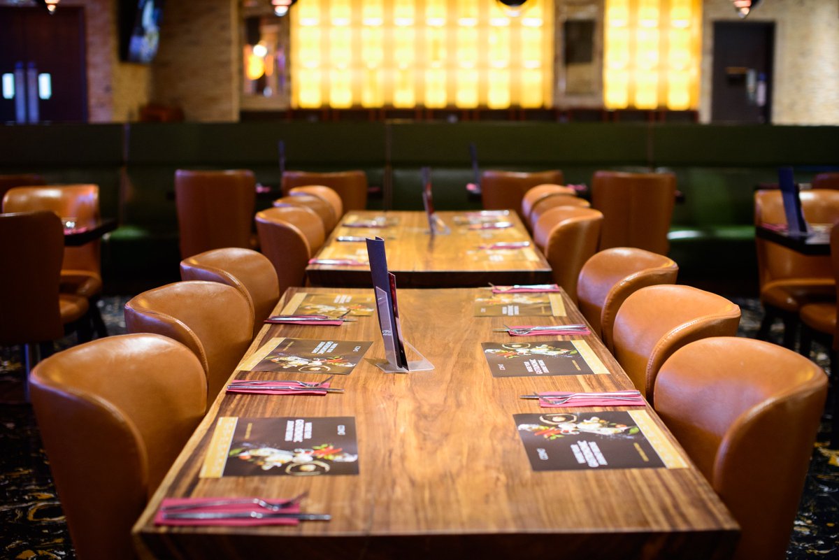 COSMOSoton's tweet image. If you&apos;re in @Westquay  this weekend for some #retailtherapy, why not rest your weary feet &amp;amp; refuel. Choose from 150 dishes at #COSMOsoton?