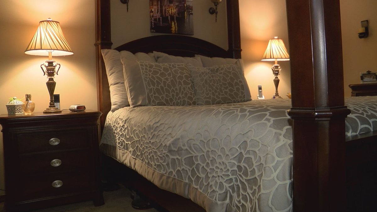 ResourceBedBug's tweet image. What to do if #BedBugs invade your home wdam.com/story/34469393… #ResourceBedBug can help @ResourceBedBug  #KillBedBugs