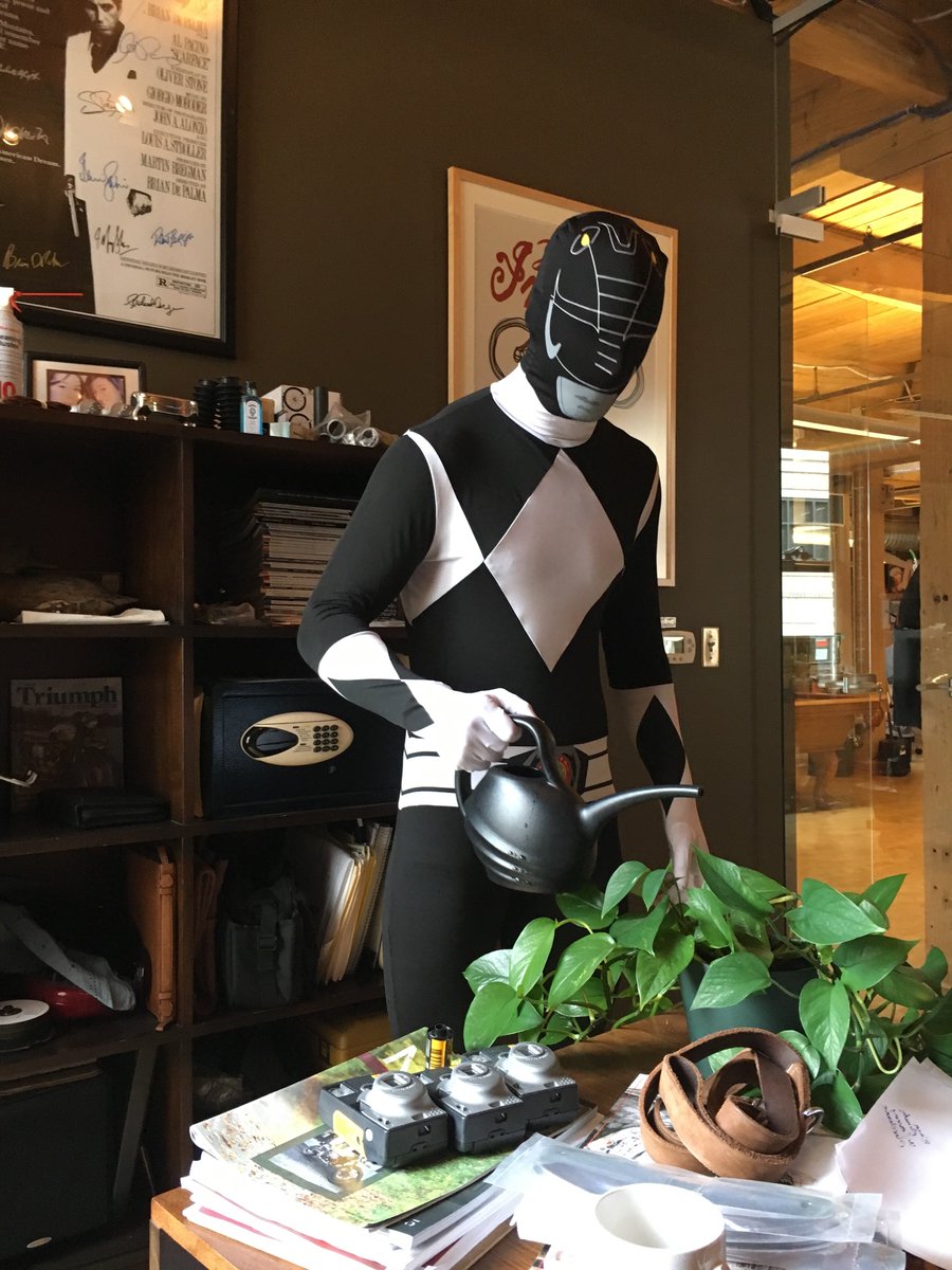 TattooProjects's tweet photo. Our #powerinterns are kickass creatives and top-notch gardeners. #internduties #powerrangers #intern #agencylife https://t.co/w7NfJGJKhV