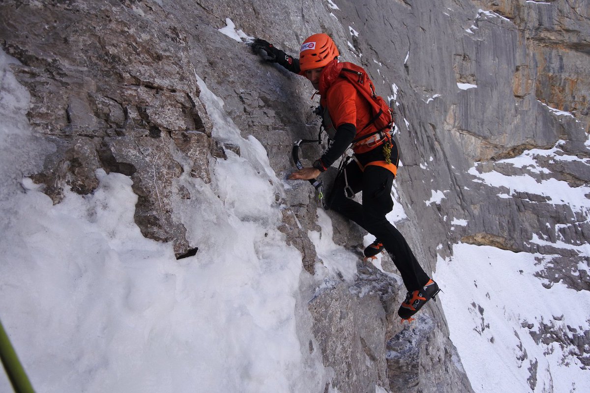 What We Can Learn About Life, Death, and Adventure from Ueli Steck crwd.fr/2kaRZes