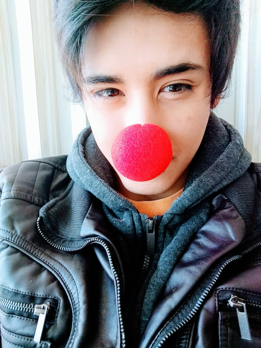 Daniel_ChefMX's tweet photo. Hahahha estoy en la sala de un hospital y se me quedaron viendo xD https://t.co/fxJuSJbr5v