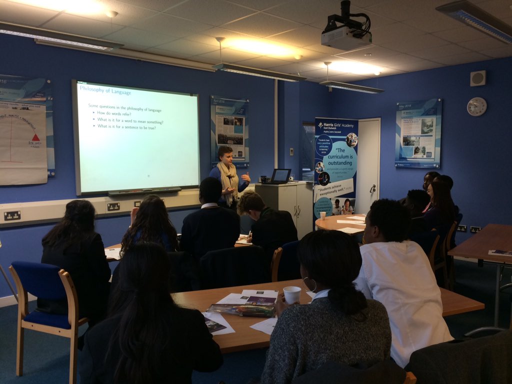 HFexperience's tweet photo. Our ST13 cohort (highly #academic Y11s/10s) at their final event of the year today - debating ideas, words &amp; images https://t.co/D7CGFOYW5o