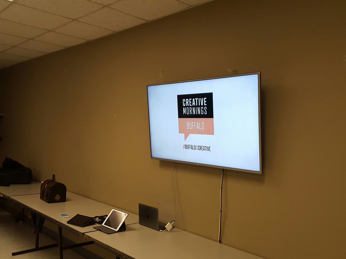 YelpBuffalo's tweet photo. .@gtmagic at @CMbuf > "every moment is a gift," thanks for the poignant reminder! #buffaloiscreative https://t.co/MTqjTUtzRs
