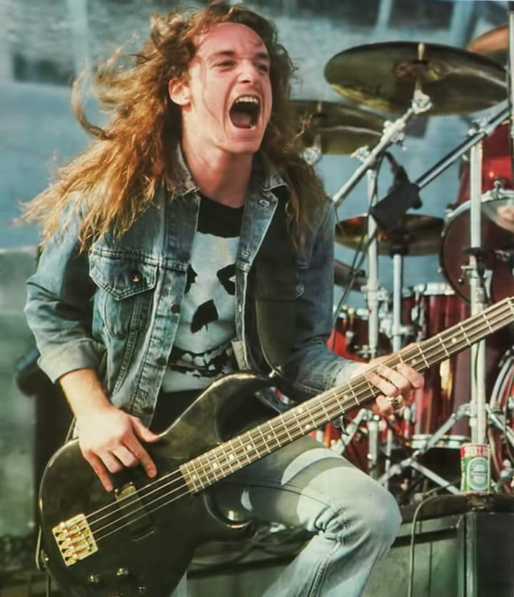 Happy Birthday to the incomparable CLIFF BURTON, who would have been 55 today. 