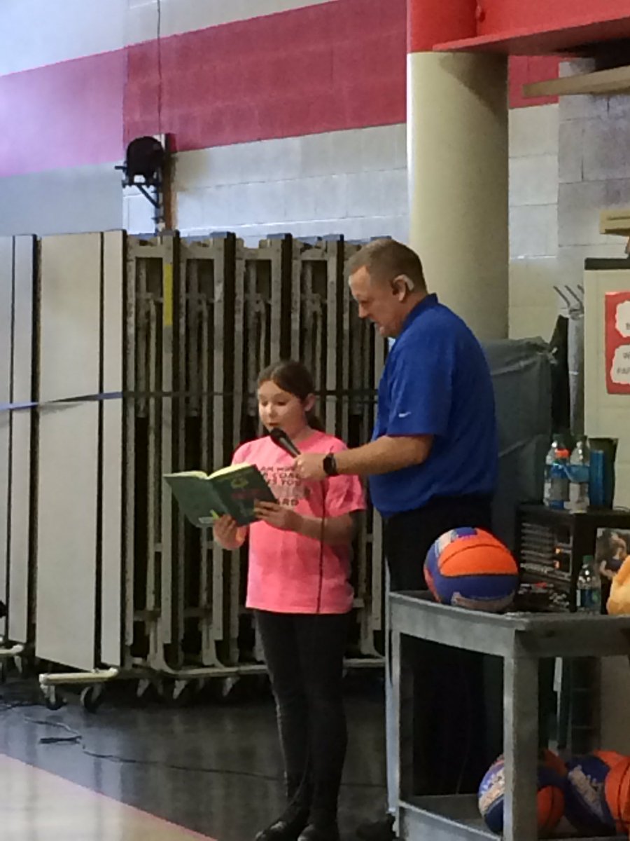 BellflowerRuff's tweet image. Emily Fuller sharing with Basketball Jones. Nice job!