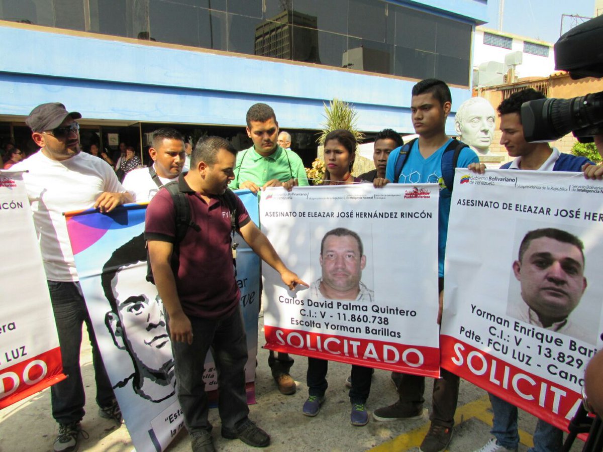 Abg. Martin Caldera (@maraproletario) on Twitter photo #JusticiaYaParaEleazar DICEN QUE LA JUSTICIA ES CIEGA.... PERO EL MOVIMIENTO ESTUDIANTIL NOOOOO¡¡¡¡¡¡¡¡¡¡ <a href="/NicolasMaduro/">Nicolás Maduro</a> <a href="/joelcedeno271/">Joel Evelio Cedeño Román</a> #JusticiaYaParaEleazar DICEN QUE LA JUSTICIA ES CIEGA.... PERO EL MOVIMIENTO ESTUDIANTIL NOOOOO¡¡¡¡¡¡¡¡¡¡ <a href="/NicolasMaduro/">Nicolás Maduro</a> <a href="/joelcedeno271/">Joel Evelio Cedeño Román</a>
