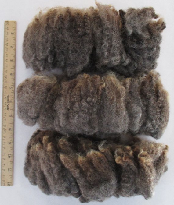 cosymakes's tweet photo. Fiddlehead Fibers is our featured vendor today!  #indieknitandspin #indieknitandspin2017 https://t.co/v81YHbsv5Y https://t.co/VY2kgNRtW2