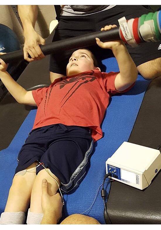 Manny can do this! 20lbs upper body and electrical stimulation for those leg muscles. #miami #paralysis #therapy