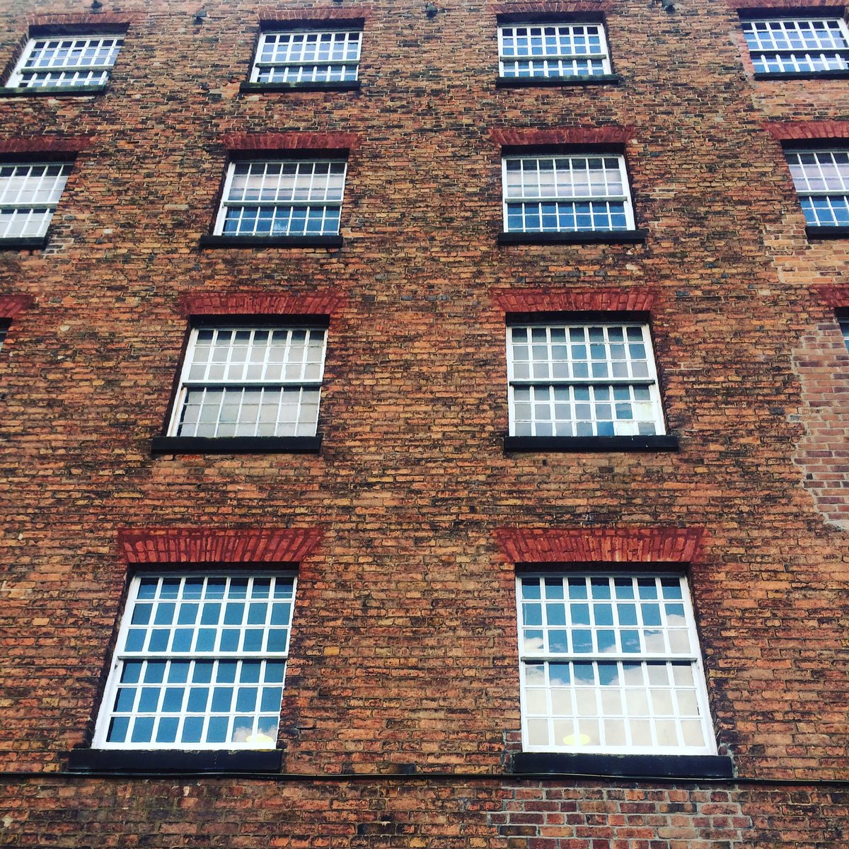 event_foundry's tweet photo. We ❤️ a bit of #derbyshire mill action #darleyabbeymills #meeting #windows #architecture #mills #workingnotplaying https://t.co/bYhdG0EMKR