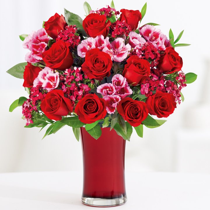 DetroitFloral's tweet photo. Show her how much you love her this Valentine’s Day! Call or visit our shop today. https://t.co/3QrVRZzVTY