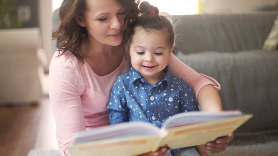 CHATProduction's tweet photo. Making the Most of Reading Aloud: Practical Strategies for Parents of Young Children - https://t.co/dqAOxEolxa #reading #parents #learning https://t.co/3QzVTecLyU