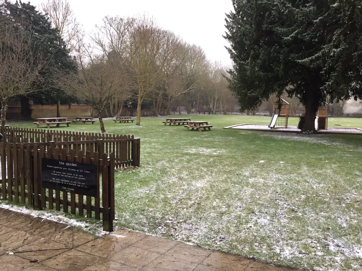 thecrownhartest's tweet photo. The snow may have started to settle but we have two fires here to keep you warm #SnowDay #WarmandCosy #suffolkpub https://t.co/ohAgero9n1