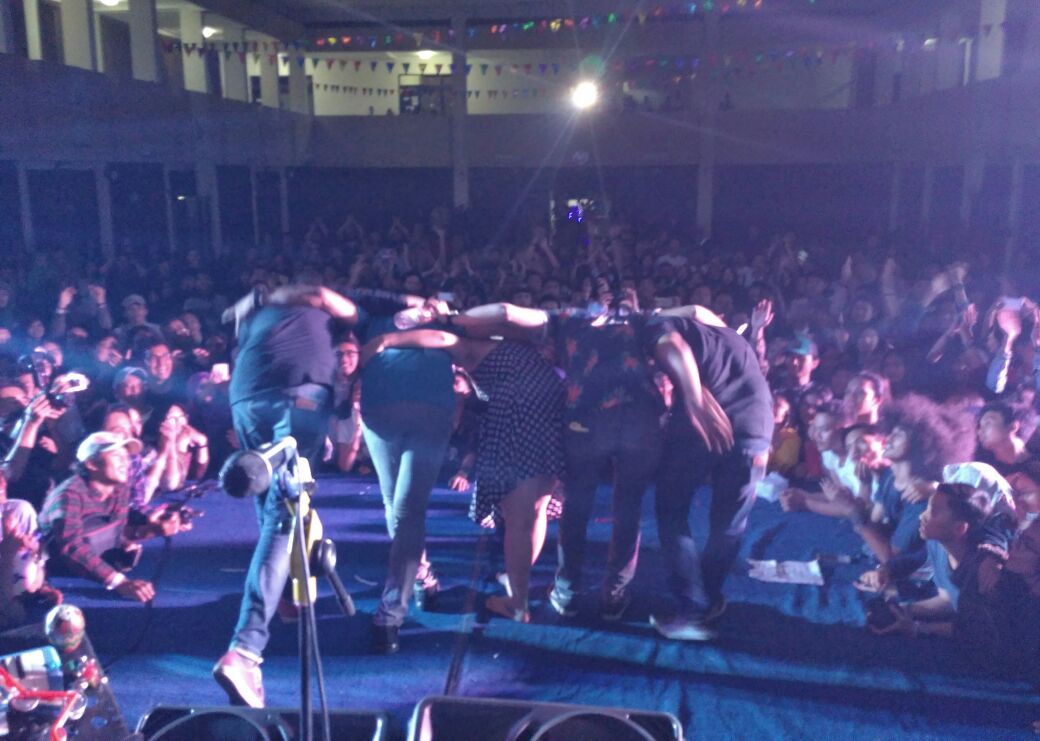_starsandrabbit's tweet photo. Yeaay #masa2016 you guys are amazing, feels like home 🙌 thanks Universitas Widyatama Bandung 😍😘 https://t.co/JEtAm489qD