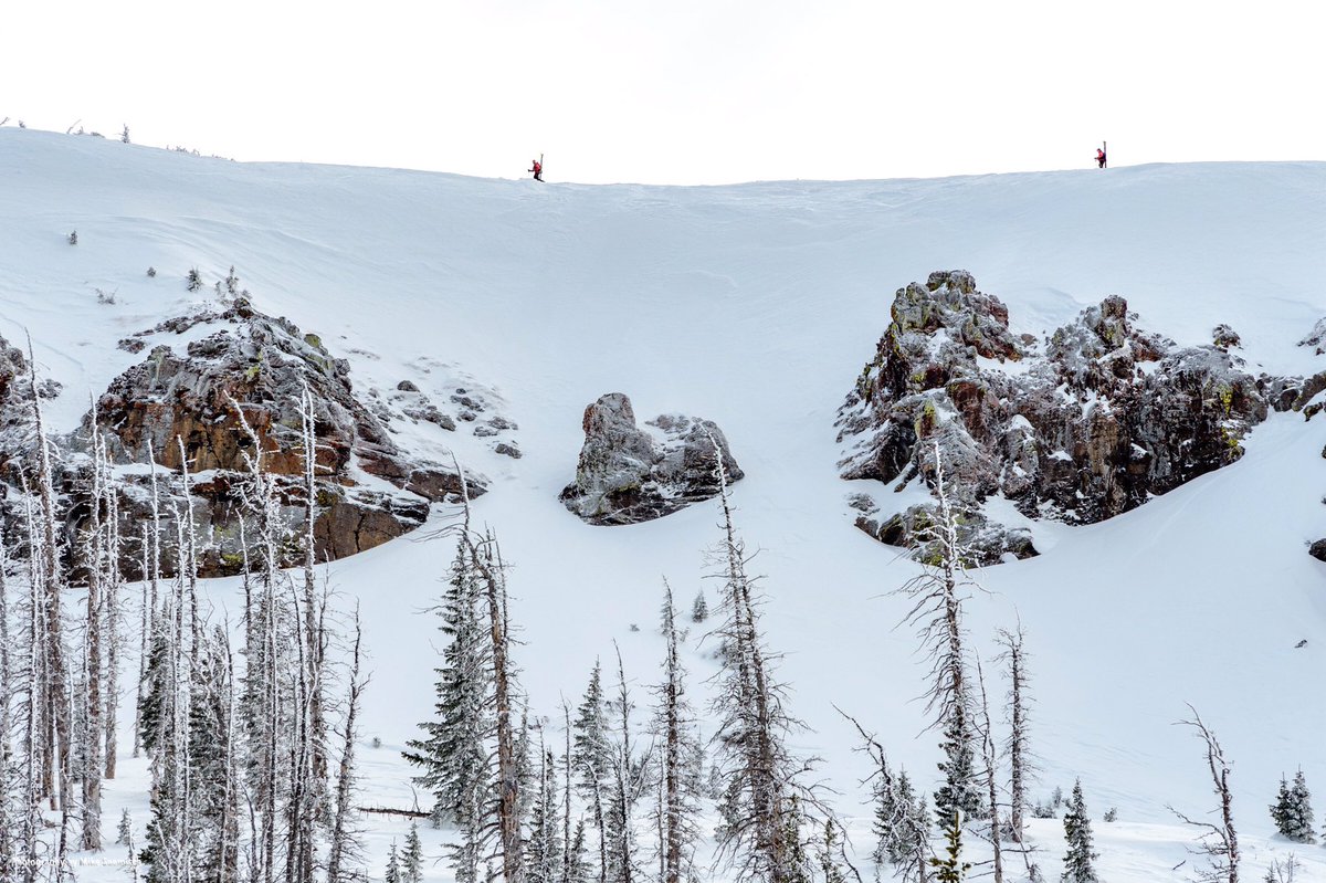 brianheadresort's tweet photo. Want to win some lift tickets?! At 5k followers we are giving two lift tickets away! #retweettoenter #contest #giveaway https://t.co/WeY9bwPIaT