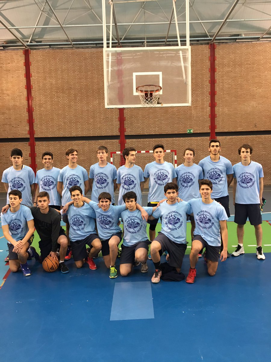 CurroCurroms's tweet photo. Todo preparado para el debut de nuestros Leones!!!!. MUCHA SUERTE!!!.@ColegioMirabal https://t.co/S8s3jolcBm