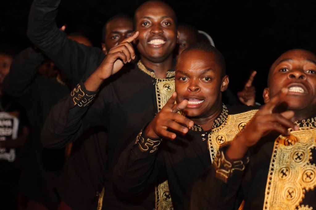 BoysChoirKenya's tweet photo. Ka Friday kaki come through 👉🏽☝🏽 
#setthemusicfree🎶 
#kenyanboyschoir🎶 https://t.co/K8Vkz0g8cf