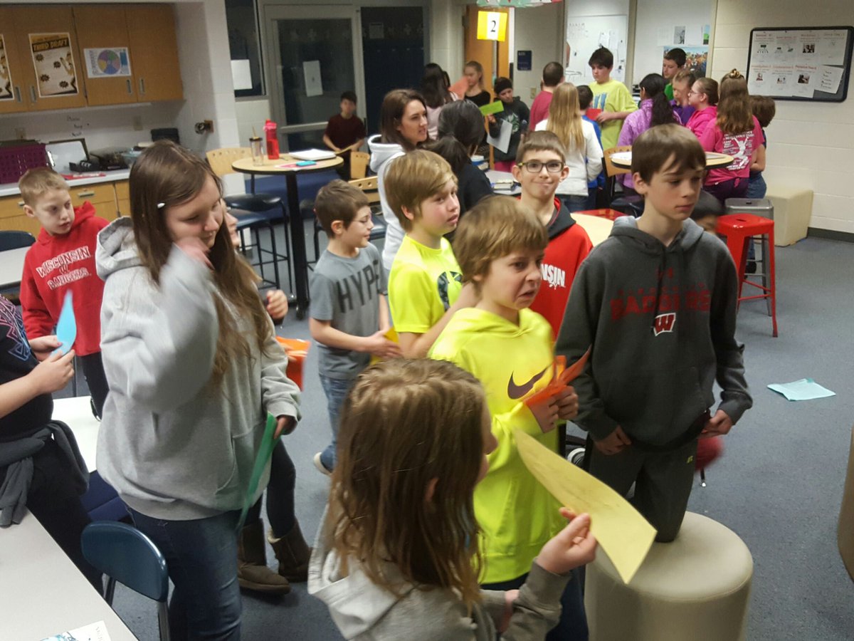 MrScottStrand's tweet photo. Ss making a #humannumberline today exploring and ordering rational numbers today #6C #dcems #everestpride @DiscoveryEd https://t.co/JXAfC84sm0