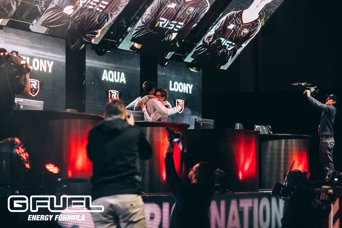 GFuelEnergy's tweet photo. #FlashbackFriday back to when the @TheRiseNation boys took home the gold at #MLGVegas! Who do you think will come out on top at #MLGAtlanta? https://t.co/eRy3vaPXYb