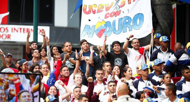 hugbelpsuv's tweet image. &quot;La presencia viva de nuestros estudiantes en la calle será el muro de contención para quienes pretenden incendiar nuestras ciudades&quot; Chávez