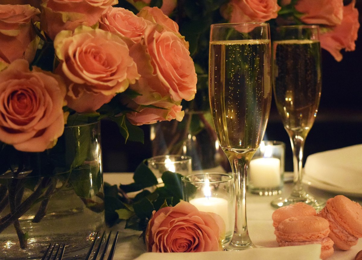 Don't disappointment, take your special someone to ilili for a romantic evening this Valentine's Day.  #ililinyc #flatirondistrict