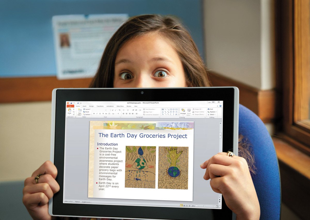 MSFTEnable's tweet image. Immersive Reader in OneNote can help students with dyslexia read and spell, small-scale study finds. news.microsoft.com/en-gb/2017/02/…