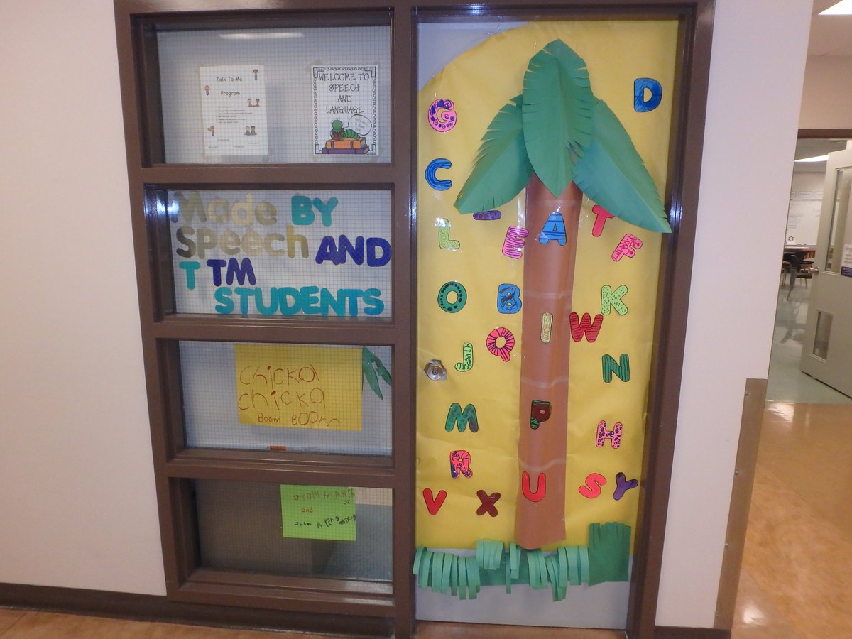 MachraySchool's tweet photo. Will it #ChicaChicaBoomBoom? #BIsForBear? #WinnieTheWitch? or #TheHobbit? #DoorBookCoverContest #ilovetoreadmonth #winnipegsd https://t.co/wqQ9HOcsJ6