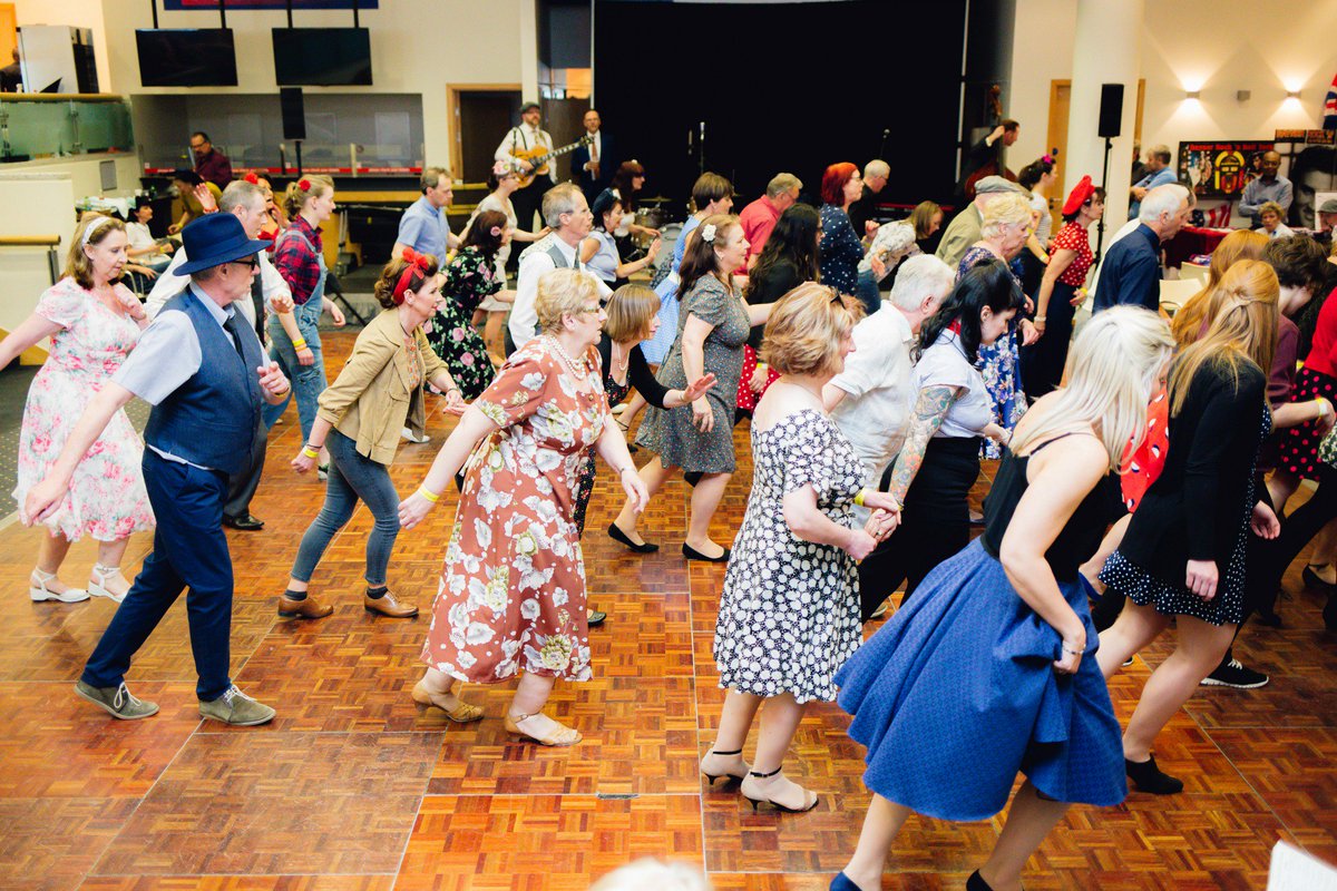 fovintage's tweet photo. Beginners jive, Beginners Collegiate Shag, Jitterbug Stroll, Face to Face Charleston &amp; Balboa at this years festival! #vintage #dance https://t.co/SXXqGXE3Gc
