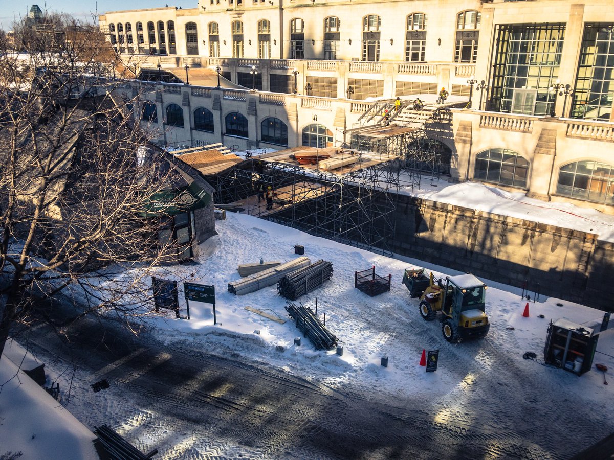 BytownMuseum's tweet photo. Lots of construction happening, but we are open today and all through the weekend! 11 - 4 🕰 #ottawa #winterlude #chillfactor2017 https://t.co/PYp8WY6t5a
