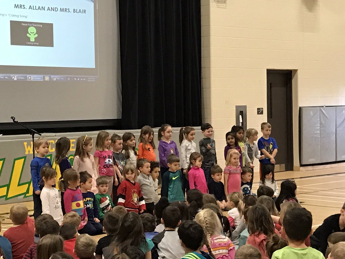 mazzopa's tweet photo. @Bellmoore_HWDSB A song about #caring. At #Bellmoore, we love to sing about things that make our school a great place to learn! https://t.co/KqtLg0yTOp