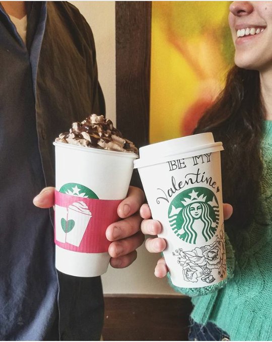 12c_sbux's tweet photo. We💖the new #MoltenChocolateLatte at 12 Corners #Rochester #sharethelove #StarbucksDate #area35loudandproud  @Starbucks @edubsbux @SbuxColin https://t.co/WBNzR8uruR