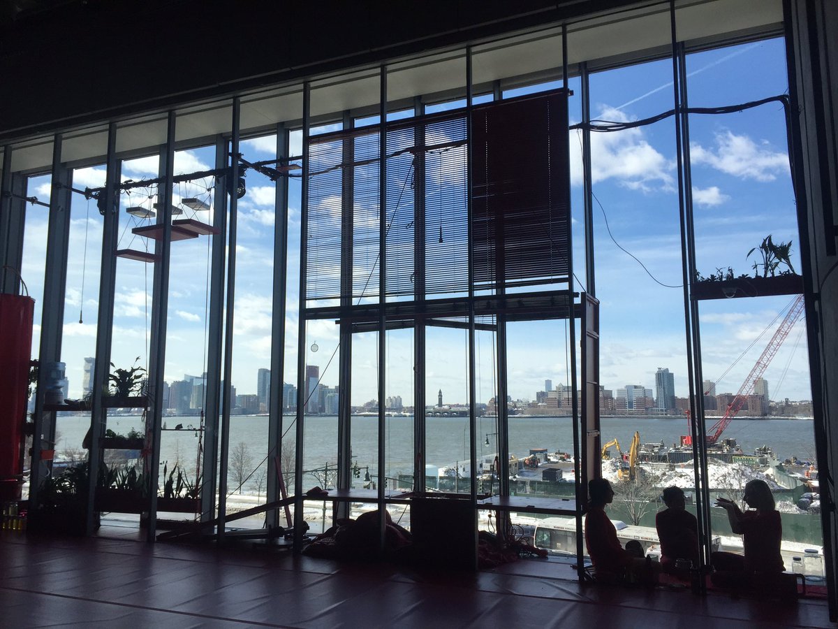 whitneymuseum's tweet photo. DAY 2: Clearer skies provide the backdrop to a late breakfast/early lunch. #OrbitREDINVIEW https://t.co/udQfBEomwC https://t.co/QJ8Iergf3C