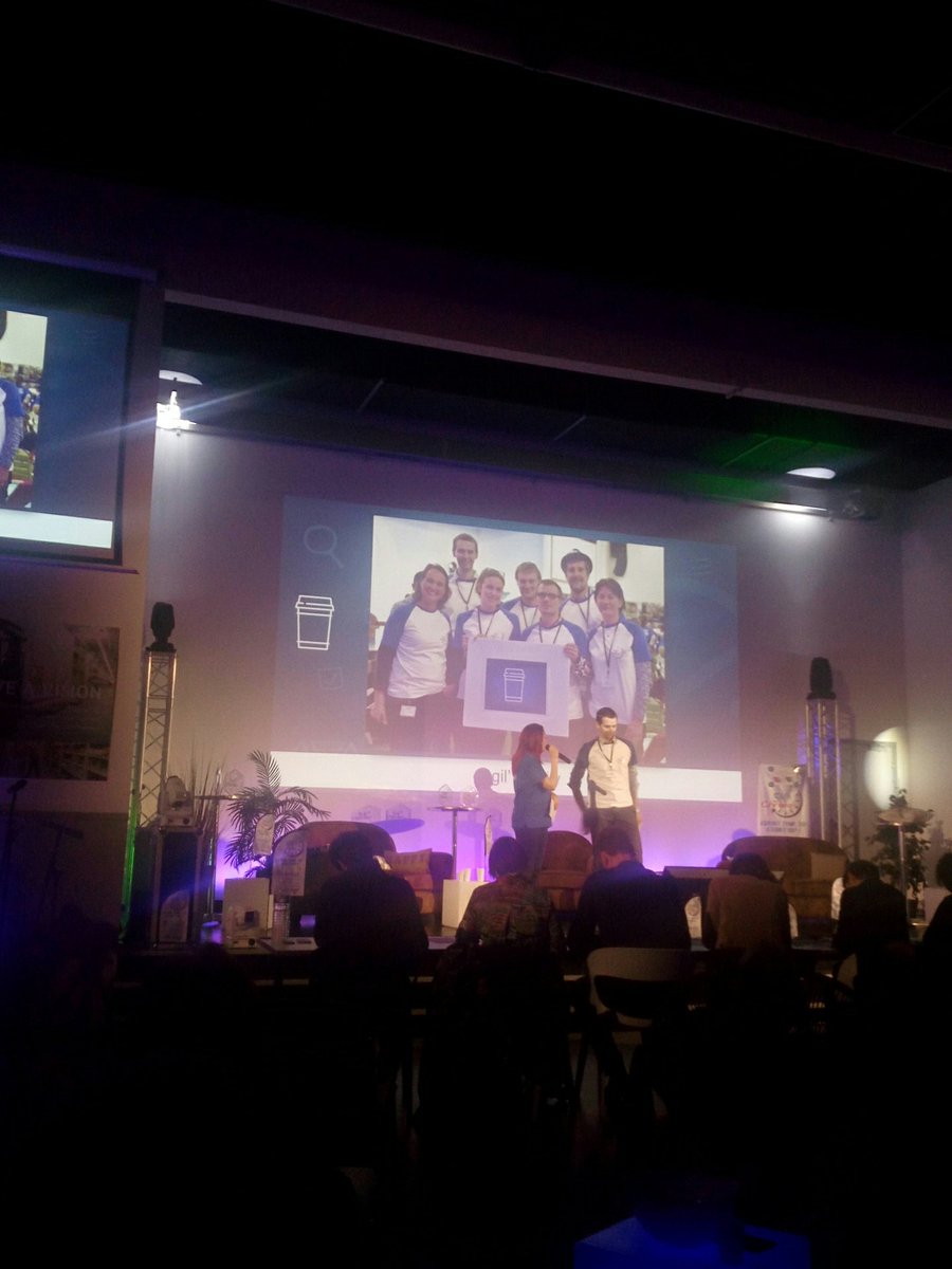 TonJOBnumerique's tweet photo. "Agil'family"clôture les pitchs aux #54hc @MiE_Roubaisis @SimplonRoubaix @Adeo #pdn2017 https://t.co/ABu42dQDhv