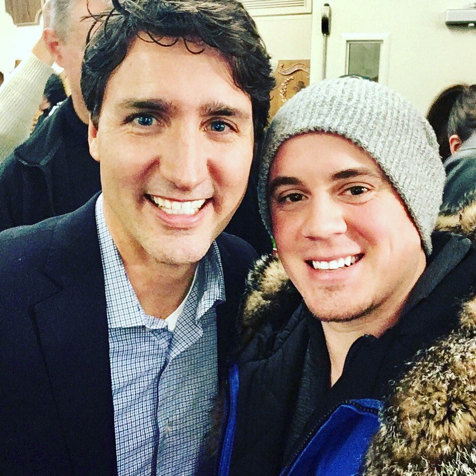 DylanHolton's tweet photo. Absolute pleasure meeting this guy. #DylanForPresident https://t.co/ylpG5AcyV6