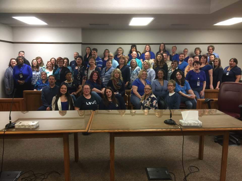 meghan3142's tweet photo. State employees at the Sedgwick County courthouse showing our love for @WichitaPolice today! #BlueForBrian https://t.co/srJfbo0VaZ