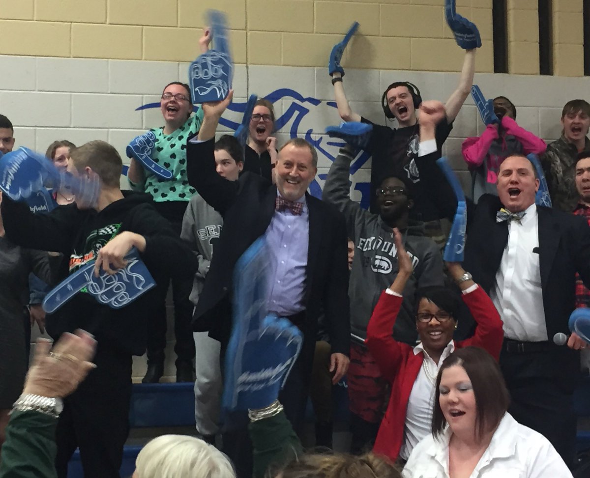 IWCSchools's tweet photo. Every grade level @dukeswhs celebrating the unveiling of the educational plan for WHS https://t.co/dG93ZLh4Rg