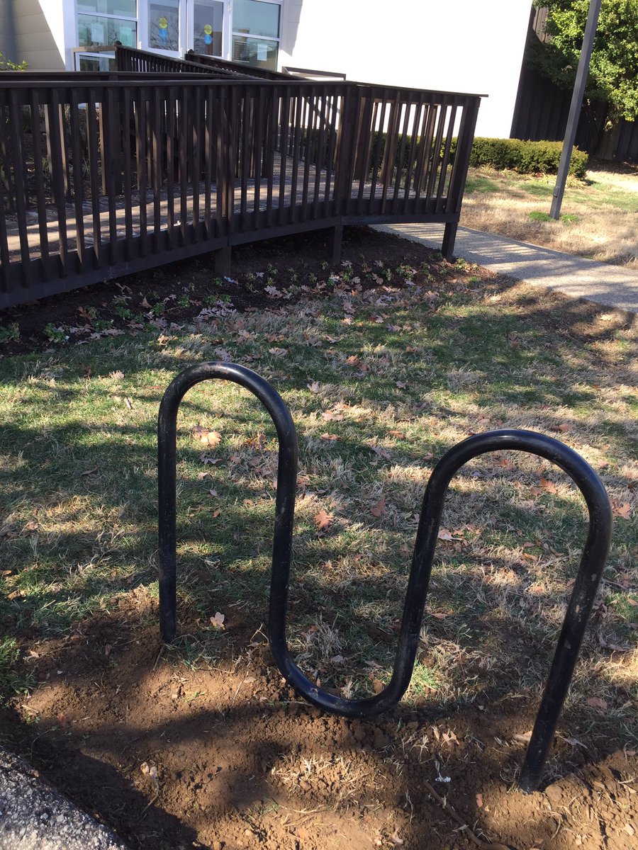 BellarmineSuRF's tweet photo. Cash me outside with our #bikerack. #BUcycle. 🚴♀️🚴 https://t.co/gft9QUBQOI