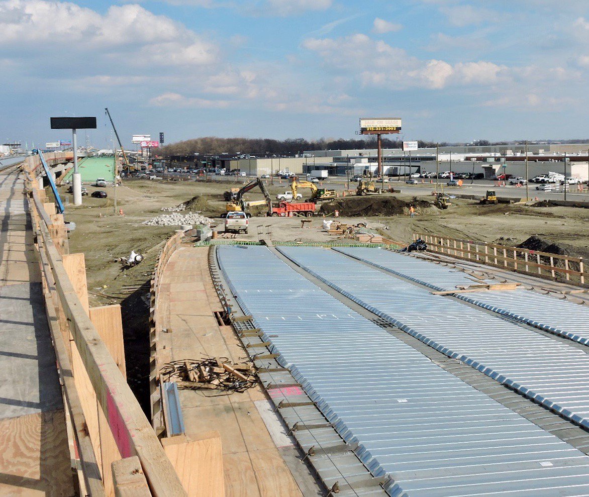New on-off ramps at new N'bound viaduct at I95 Girard Ave Int in Phila. Ramps will meet at new intersection with Delaware Ave/Richmond St