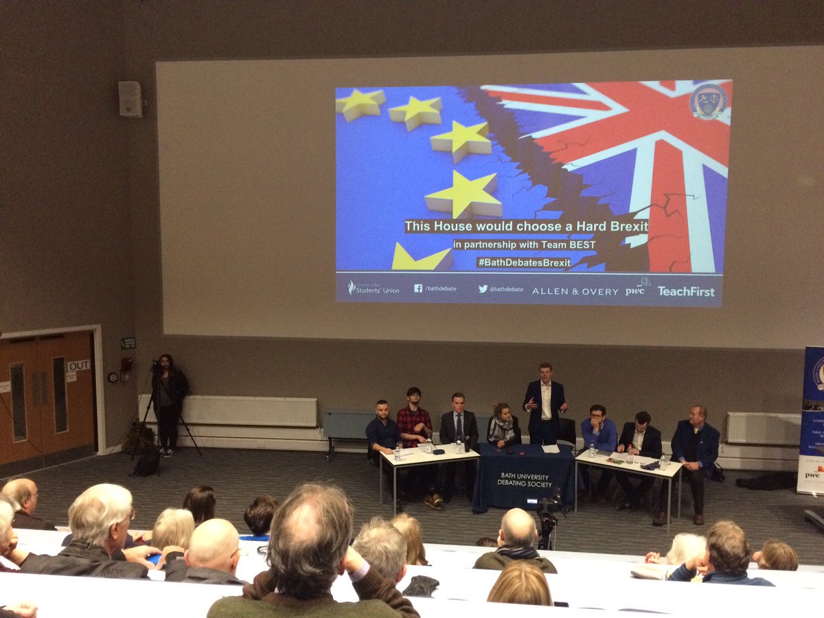 bathdebate's tweet image. Debate starting now. Put down the PINTS in happy hour and come CB1.11 #bathdebatesbrexit #bath #brexit #happyhour