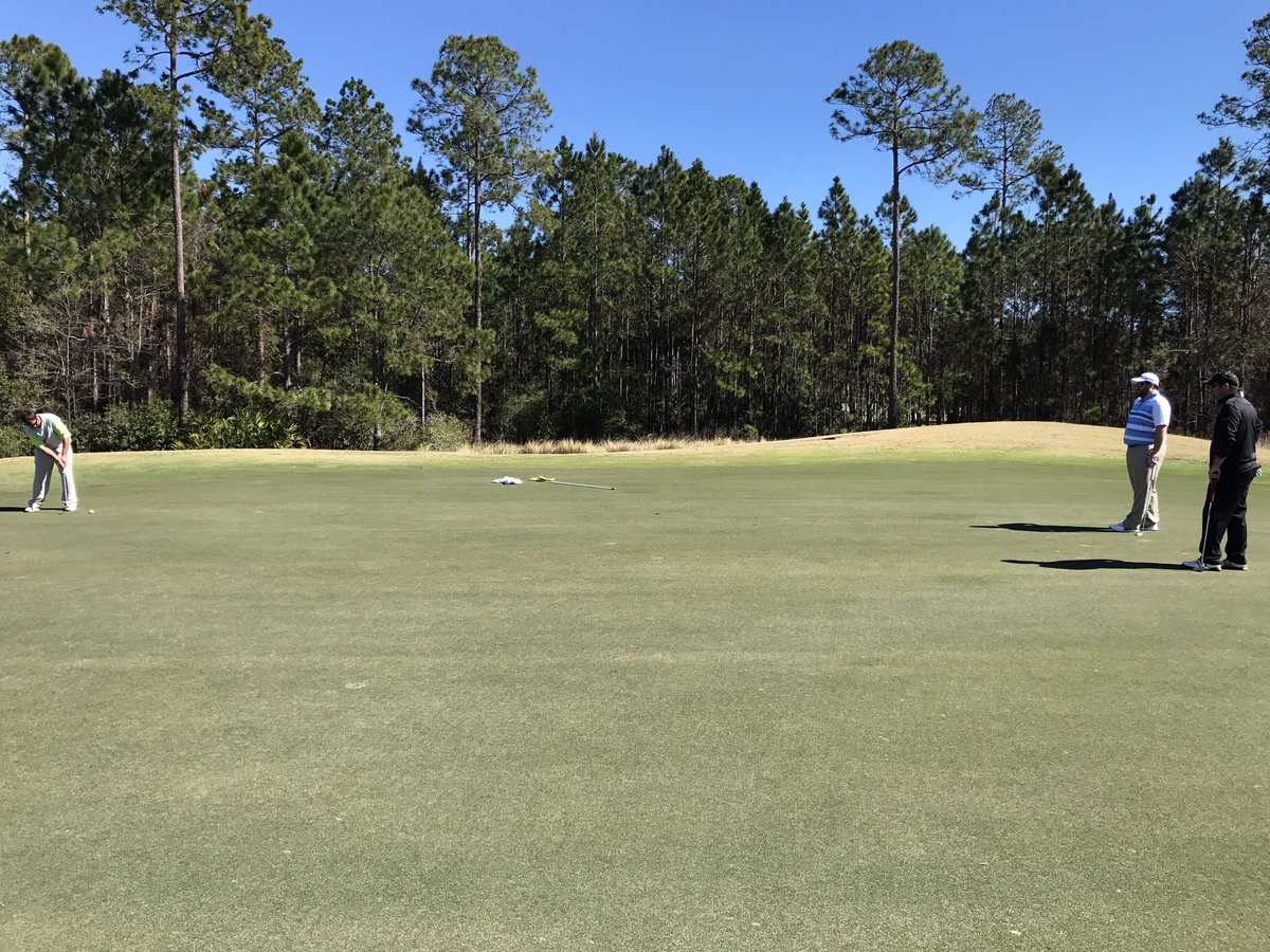 BrentASJax's tweet photo. Chilly start but beautiful day for some golf at South Hampton. Greens are fast! Love it. @ddistefanopgm https://t.co/jEpryJ4VUP