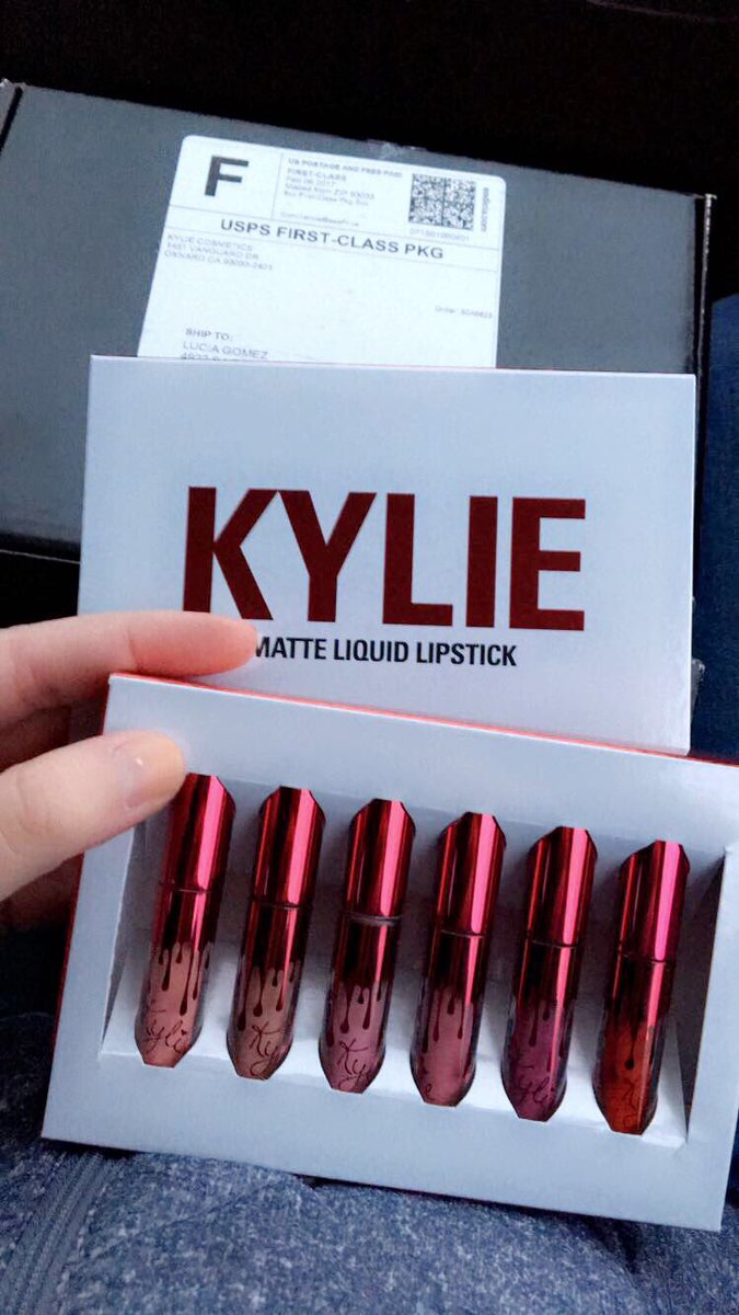 lugome_'s tweet photo. Thank you @kyliecosmetics @KylieJenner #OBSESSED https://t.co/JGb4PRdn2q