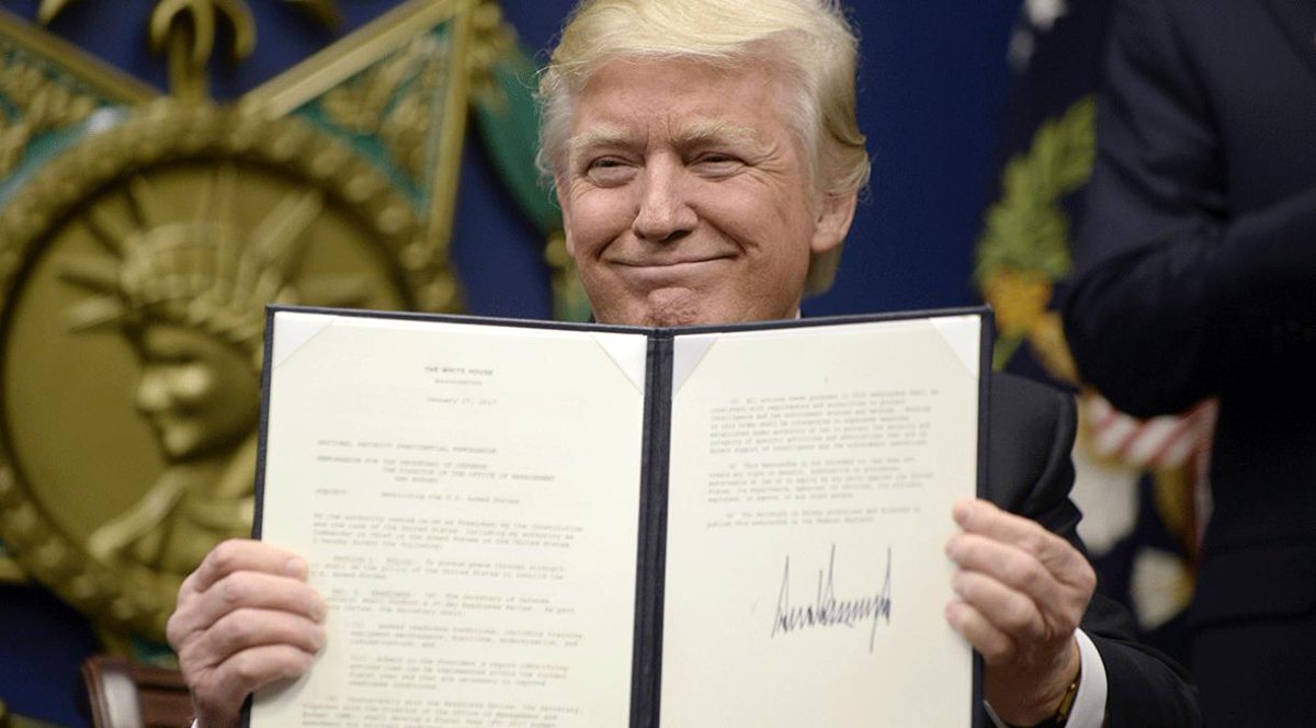 NBCPhiladelphia's tweet photo. White House rewriting @POTUS' travel ban, sources say: https://t.co/tFqt6Rf1up https://t.co/LYPOTd0x65
