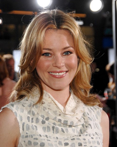 Happy 43rd birthday today, actress Elizabeth Banks. 