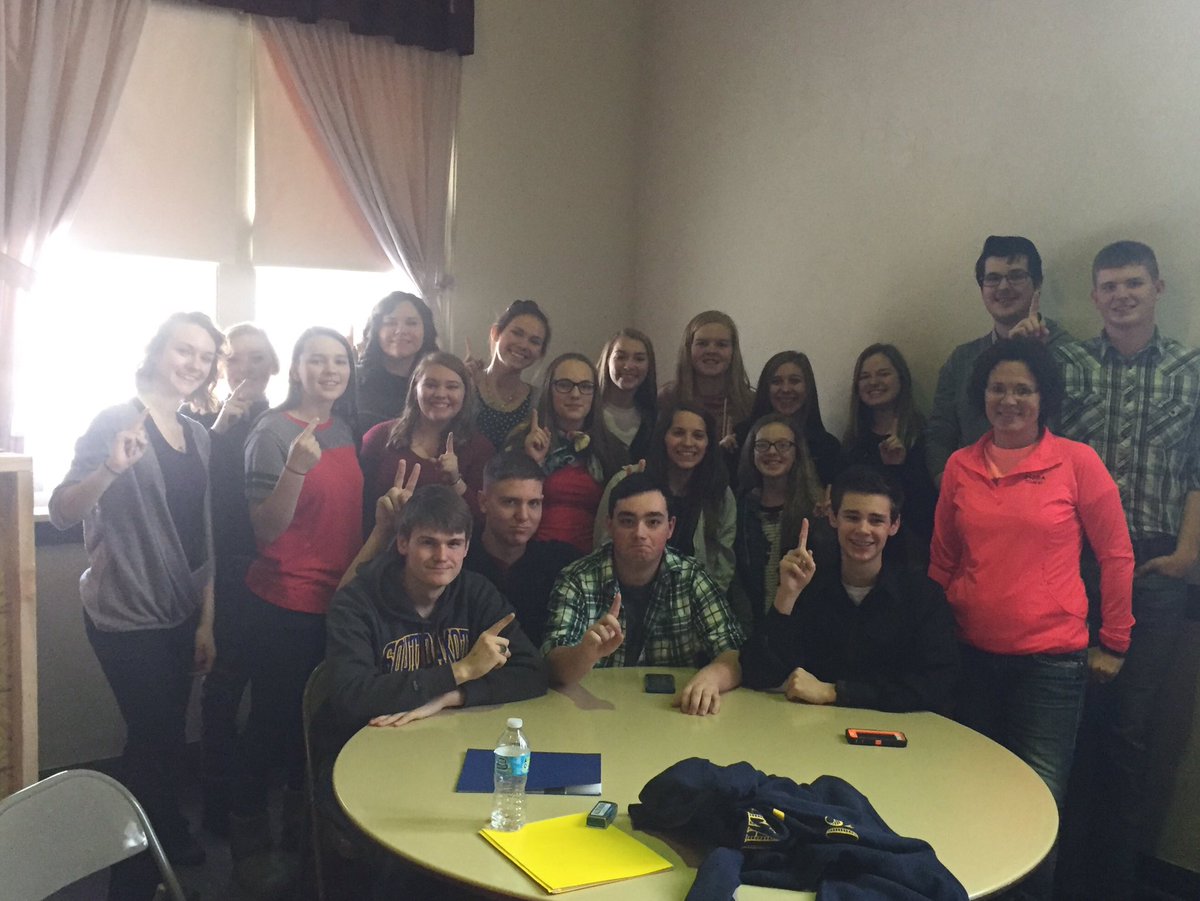 EUCSDSupt's tweet photo. Good showing by our EU speech kids today at POI speech! #euspeech #EagleNation https://t.co/QWX99yUOgb