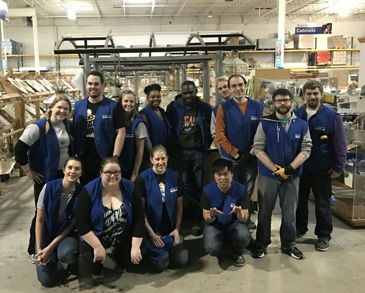 RotaractMKE's tweet photo. Interested in joining a community-focused group of #YoungProfessionals in #Milwaukee? We'd love to meet you! https://t.co/sGUtalT6ah https://t.co/sGXzKKSXOY