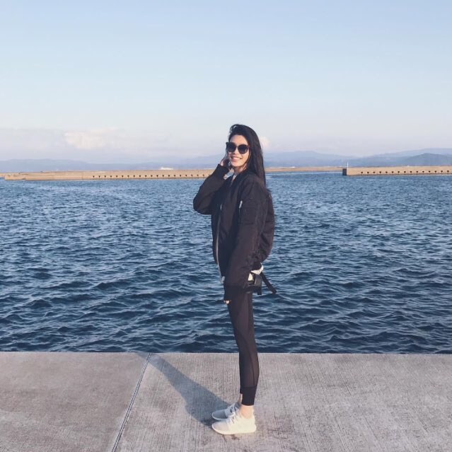 Sarahriiico's tweet photo. 中国のVSモデルのMing xiちゃん
Instaに日本のグッズ多いし、鹿児島にも来ててほんとに可愛いし愛してる🌹🌹 https://t.co/8oHM3caVFX