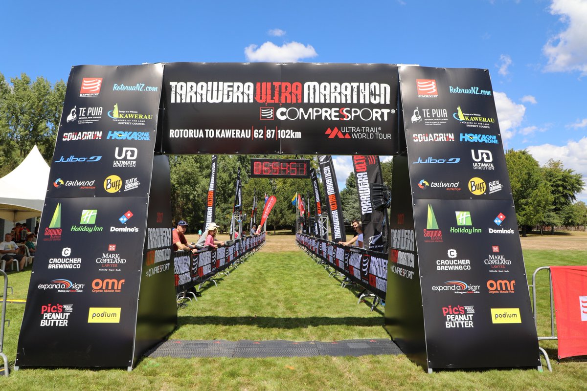 iRunFar's tweet photo. Watch the finish of the 2017 #Tarawera Ultramarathon live! The winner should finish in the next 15-20 minutes. https://t.co/3gGMrr9fiA https://t.co/jVJDgYSm1y
