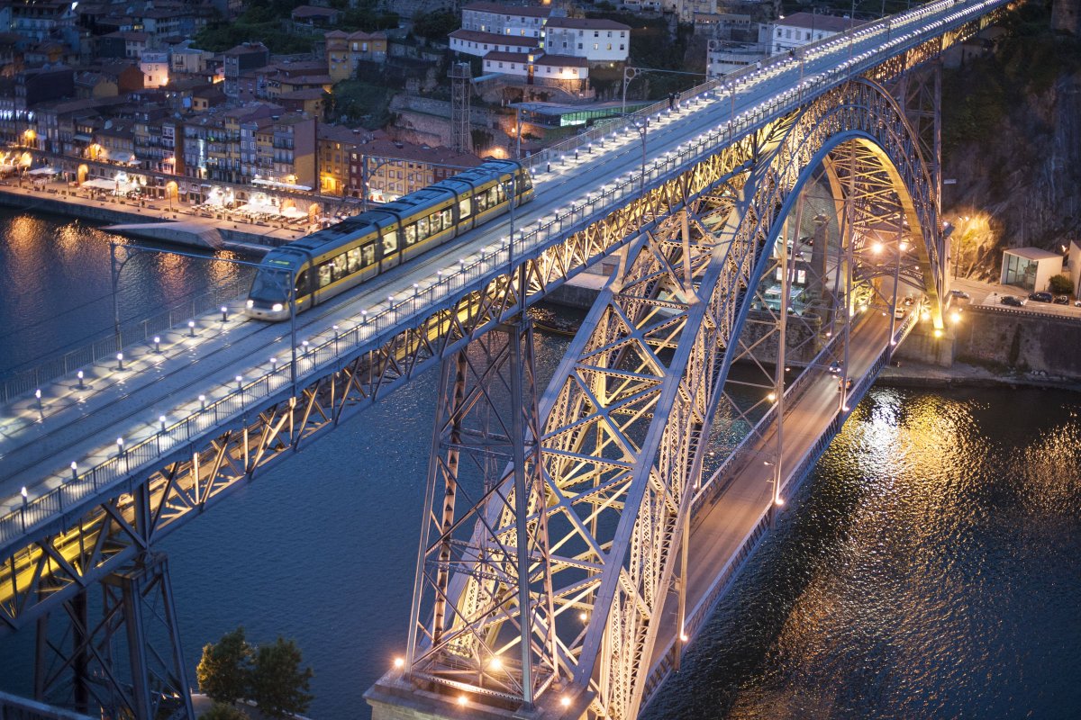 Greatest_Things's tweet photo. The Best European Destination is ... PORTO https://t.co/6HQmiJV3PZ
@ebdestinations @portolazer @PortoeNortePT @turismoportugal https://t.co/AZ4JNdFedc
