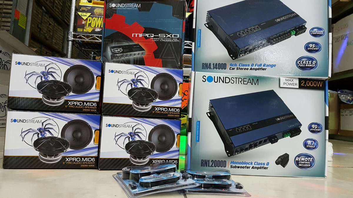 StevesEtronics's tweet photo. This customer experienced the #WallOfSoundAtSteves and decided on an entire #SoundstreamTT Car Audio System. #AvailableAtSteves https://t.co/CtZdaY3pXZ