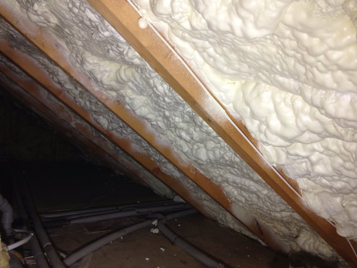 onestepicynene's tweet photo. @icynene installed in Ballynahinch today #sprayfoam #foreverwarm https://t.co/9ti9jWKkxG