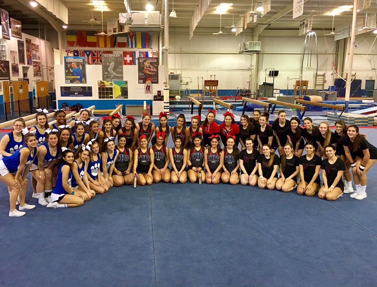 HarrisonCheer_'s tweet photo. Positive energy and good vibes at today's practice w/ Eastchester &amp; Maria Regina #NortheastBeasts #WeGotThisLadies #UCANationals https://t.co/gpBYza3elA